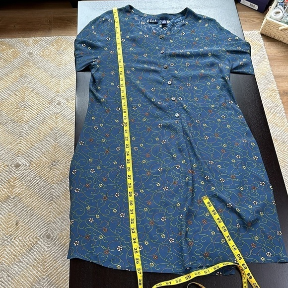 GAP Blue Knee-Length Casual Dress with Long Sleeves - Picture 12 of 12